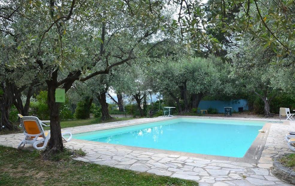 La Picholine En Provence Hotell Nyons Exteriör bild
