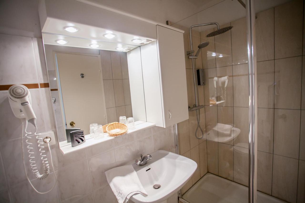 La Picholine En Provence Hotell Nyons Exteriör bild